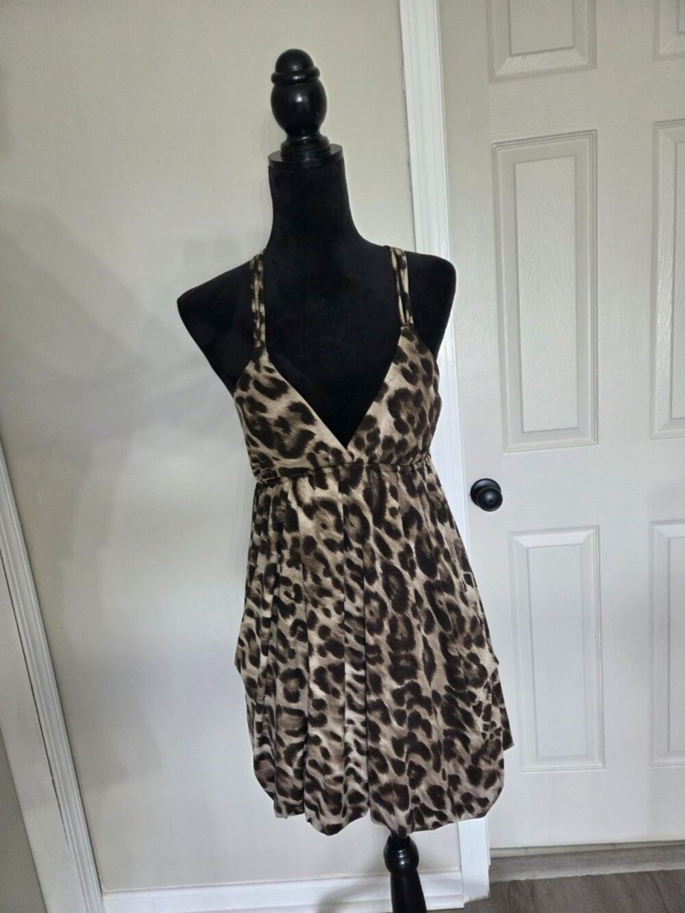 Kiwi Leopard Print Bubble Dress Kangaroo Pocket Size Medium